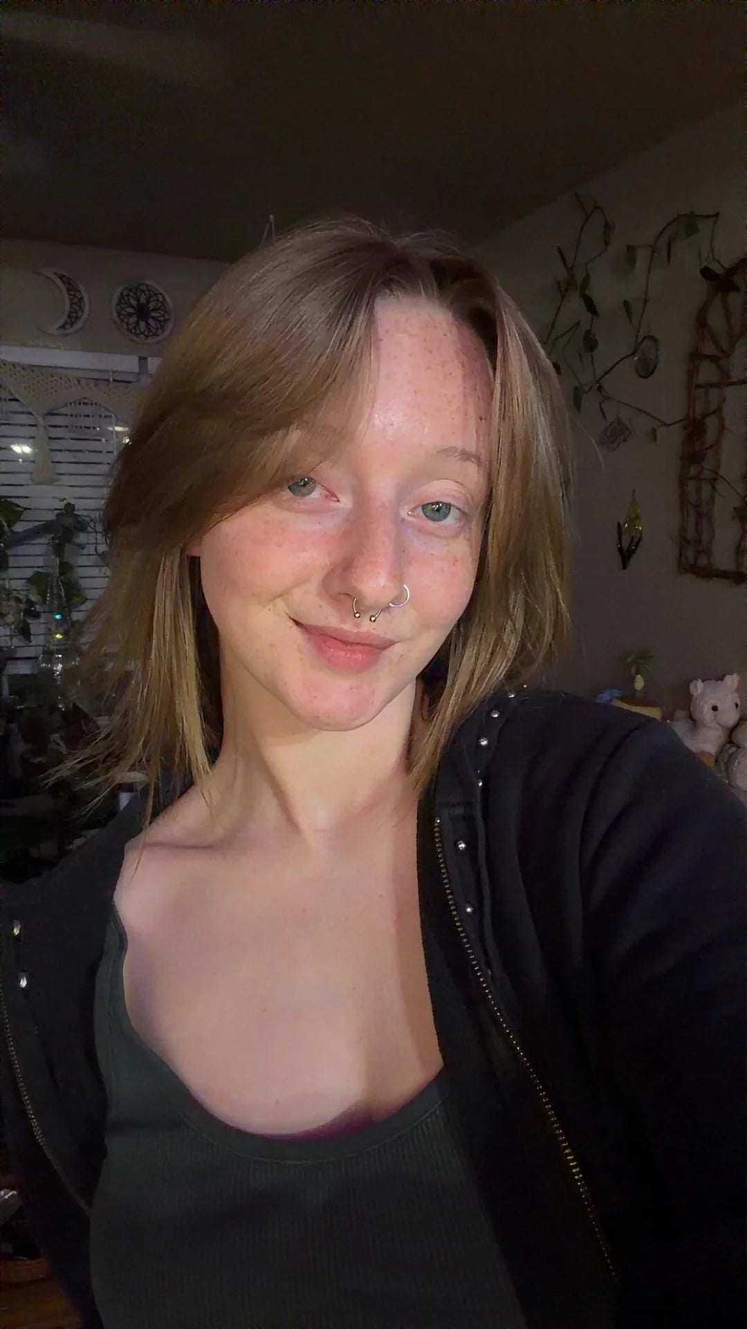 files/without-makeup-for-funnn-up-late-thinking-about-how-i-want-v0-rzw23sh4os3h1.webp